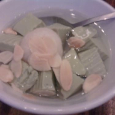 Tổng hợp- Quán Ăn Cỏ Ba Lá - Chè Khúc Bạch, Bánh Bèo Chén