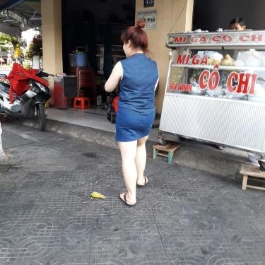 Tổng hợp- Quán Ăn Cô Chi - Bánh Mì Gà & Mì Cay
