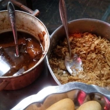 Tổng hợp- Quán Ăn Cô Chi - Bánh Mì Gà & Mì Cay