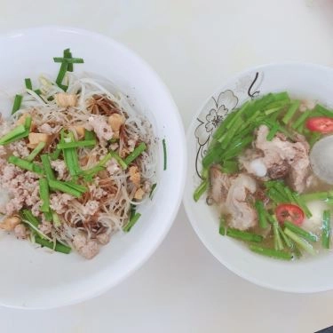 Món ăn- Quán Ăn Cô Hòa - Hủ Tiếu Mì & Hoành Thánh