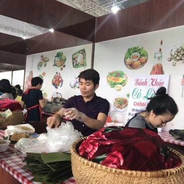Tổng hợp- Quán Ăn Bánh Khúc Cô Lan