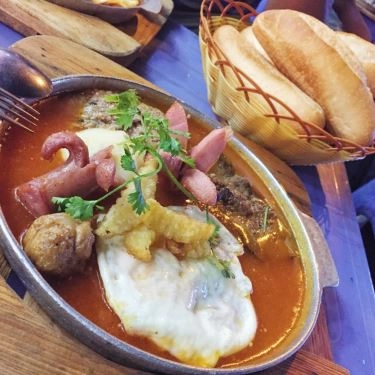 Món ăn- Quán Ăn Cô Phương Béo - Bánh Mì Chảo, Bánh Mì Sốt Vang