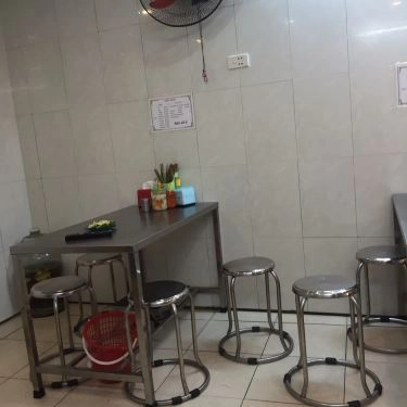Không gian- Quán Ăn Cồ Sơn - Phở Bò Trung Tự