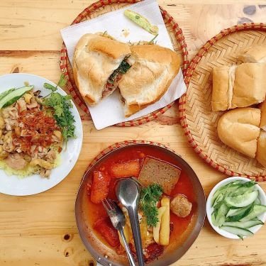 Món ăn- Quán Ăn Cô Thêm - Bánh Mì Chảo