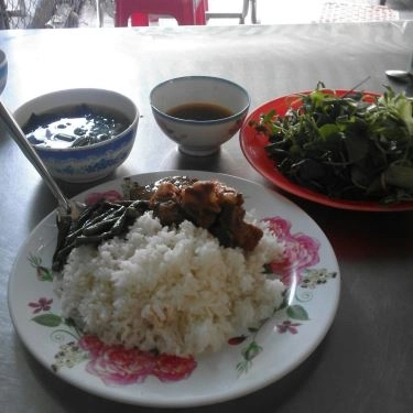 Món ăn- Quán Ăn Cơm Trưa, Bánh Canh & Bún Riêu