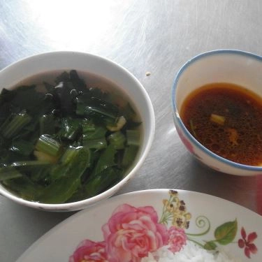 Món ăn- Quán Ăn Cơm Trưa, Bánh Canh & Bún Riêu