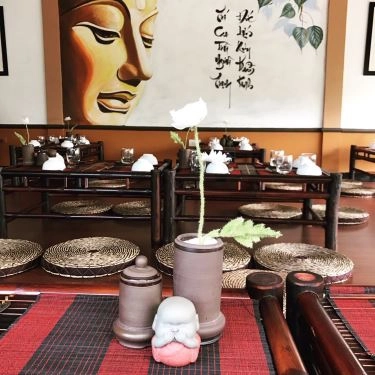 Không gian- Quán Ăn Cơm Chay Tùy Duyên  - Tô Ngọc Vân