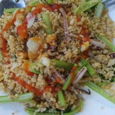 Món ăn- Quán Ăn Cơm Chiên Gà Xối Mỡ - Cư Xá Phú Lâm B