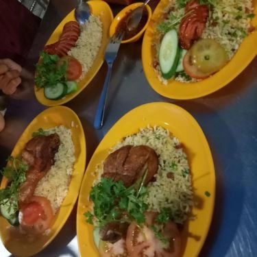 Món ăn- Quán Ăn Cơm Gà Xối Mỡ - Thạch Lam