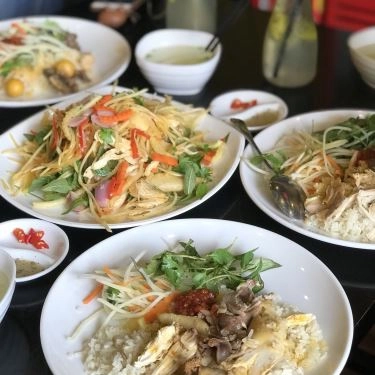 Món ăn- Quán Ăn Cơm Gà Bà Nga