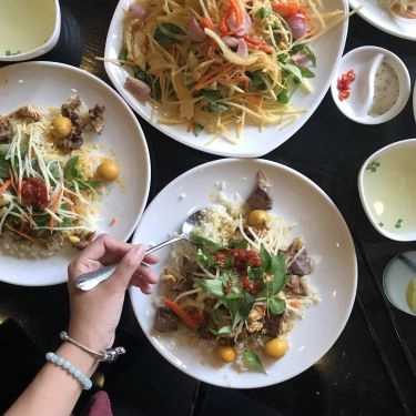 Món ăn- Quán Ăn Cơm Gà Bà Nga
