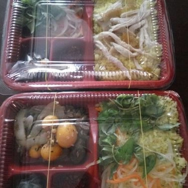 Món ăn- Quán Ăn Cơm Gà Bà Ngân - Hội An