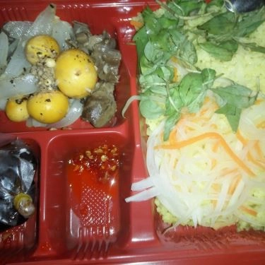 Món ăn- Quán Ăn Cơm Gà Bà Ngân - Hội An