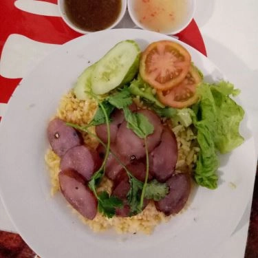 Món ăn- Quán Ăn Cơm Gà Xối Mỡ Chị Tuyết