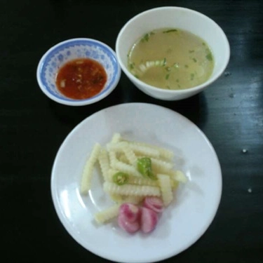 Món ăn- Quán Ăn Cơm Gà Hoàng Yến