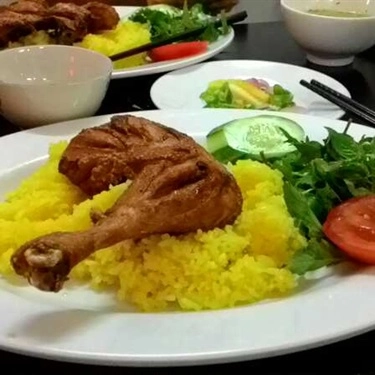 Món ăn- Quán Ăn Cơm Gà Hoàng Yến