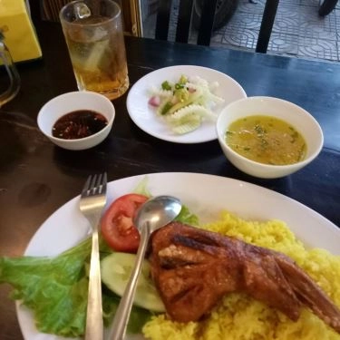 Món ăn- Quán Ăn Cơm Gà Hoàng Yến