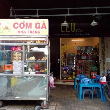 Không gian- Quán Ăn Cơm Gà Nhà Trang - Nguyễn Biểu