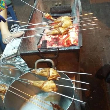 Tổng hợp- Quán Ăn Cơm Gà Nướng Than - Cách Mạng Tháng 8