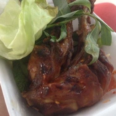 Món ăn- Quán Ăn Cơm Gà Nướng Than - Cách Mạng Tháng 8