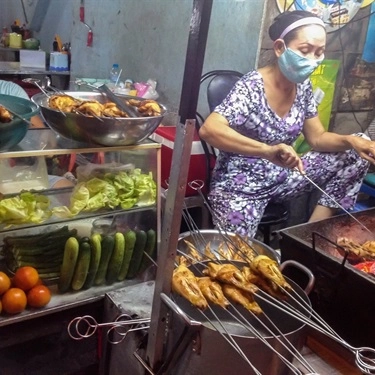 Tổng hợp- Quán Ăn Cơm Gà Nướng Than - Cách Mạng Tháng 8