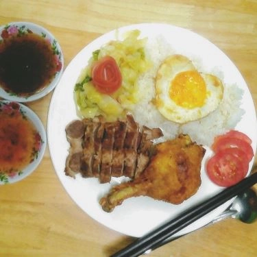Món ăn- Quán Ăn Cơm Gà Sơn La - Chiến Thắng