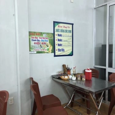 Không gian- Quán Ăn Cơm Gà - Trần Tống
