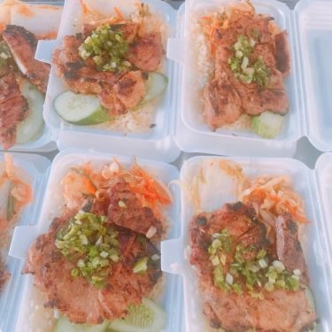 Món ăn- Quán Ăn Cơm Gà Xối Mỡ A Quang