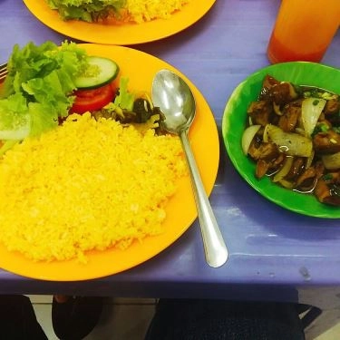 Món ăn- Quán Ăn Cơm Gà Xối Mỡ Anh Mập