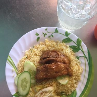 Món ăn- Quán Ăn Cơm Gà Xối Mỡ - Chu Mạnh Trinh