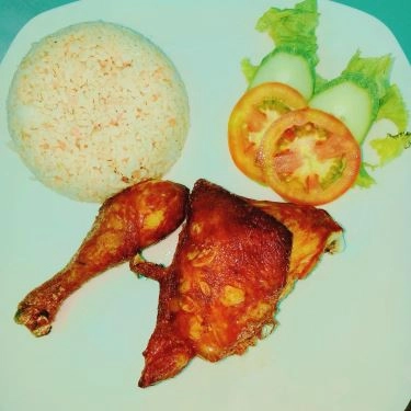 Món ăn- Quán Ăn Cơm Gà Xối Mỡ Đài Loan