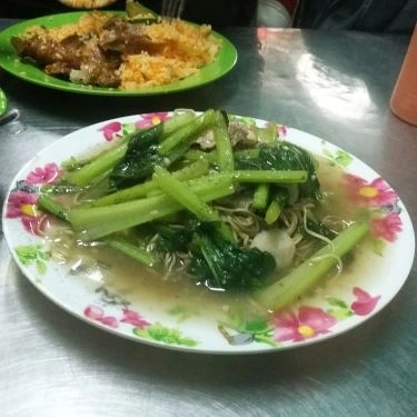 Món ăn- Quán Ăn A Lủ - Cơm Gà Xối Mỡ & Mì Xào