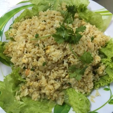 Món ăn- Quán Ăn Cơm Gà Xối Mỡ Sang Ký