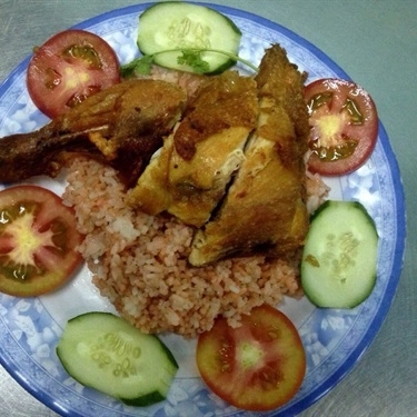 Món ăn- Quán Ăn Cơm Gà Xối Mỡ Thanh