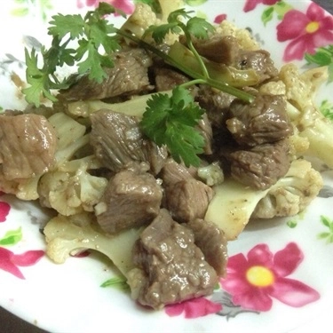 Món ăn- Quán Ăn Cơm Gà Xối Mỡ Thanh