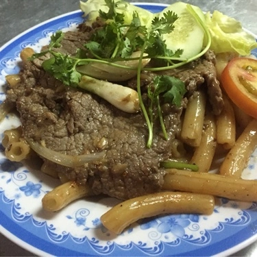 Món ăn- Quán Ăn Cơm Gà Xối Mỡ Thanh
