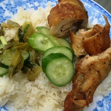 Món ăn- Quán Ăn Cơm Gà Xối Mỡ Xá Xíu
