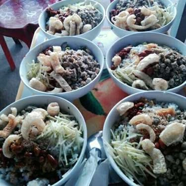 Món ăn- Quán Ăn Cơm Hến - Chợ Phú Lộc