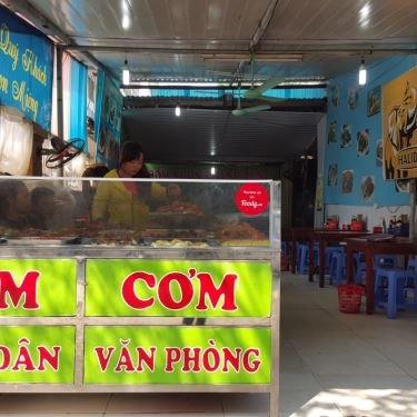 Không gian- Quán Ăn Cơm Ngon Thanh Tùng