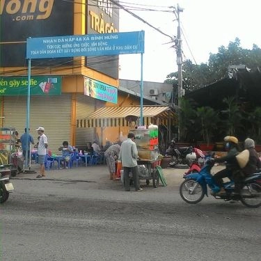 Không gian- Cơm Tấm & Bún Thịt Nướng - Quán Ăn Bình Dân