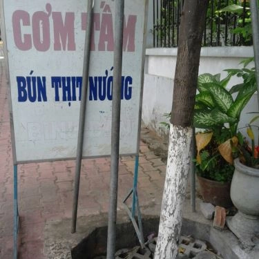 Không gian- Quán Ăn Cơm Tấm & Bún Thịt Nướng