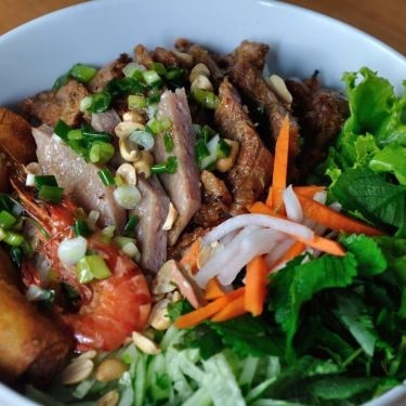 Tổng hợp- Quán Ăn Tứ Sơn - Cơm Tấm & Bún Thịt Nướng