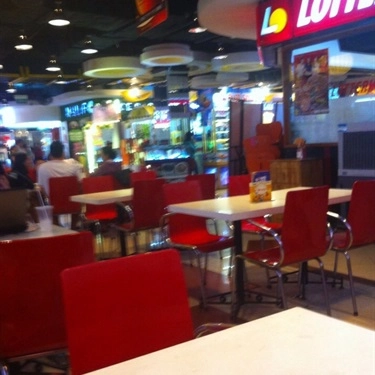 Không gian- Quán Ăn Cơm Tấm Cali 13 - Parkson Hùng Vương