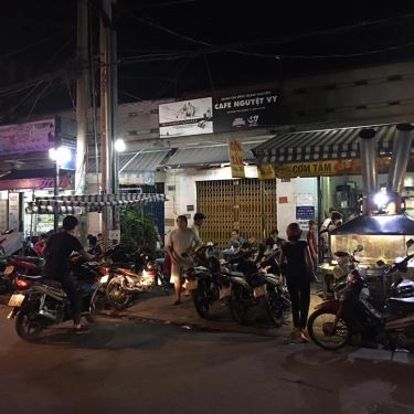 Không gian- Quán Ăn Cơm Tấm Cây Thị - Lê Đức Thọ