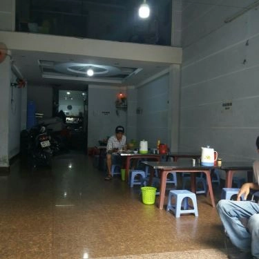Không gian- Quán Ăn Cơm Tấm Loan