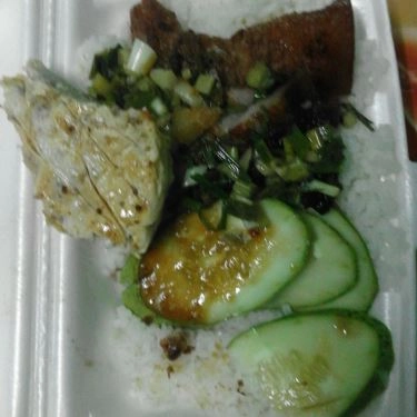 Món ăn- Quán Ăn Hạnh Quyên - Cơm Tấm, Bún Thịt Nướng & Bánh Mì Thịt Quay