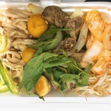 Món ăn- Quán Ăn Con Gà Mái - Cơm Gà Phú Yên - Quang Trung