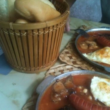 Tổng hợp- Quán Ăn Cột Điện Quán - Bánh Mì Chảo - Đặng Văn Ngữ