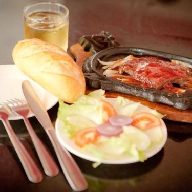 Món ăn- Quán Ăn Củ Hành Tây - Bò Beefsteak
