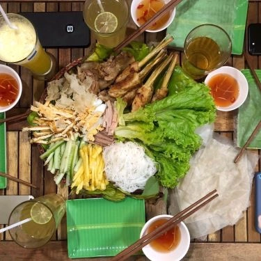 Món ăn- Quán Ăn Cuốn Gia Đình - Ngon Như Mẹ Cuốn